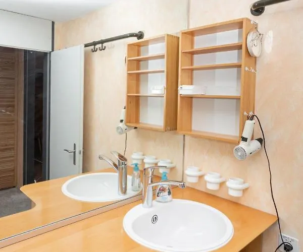 B 078 By Interhome * Disentis